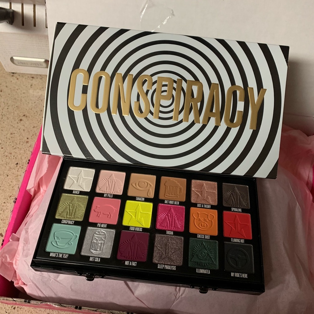 Jeffree Star and Shane Dawson Conspiracy Palette